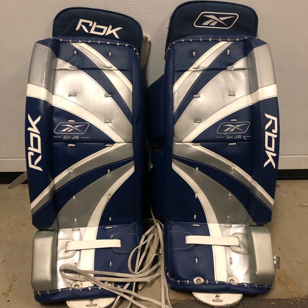 RBK goalie pads 25 inches, 63 cm length